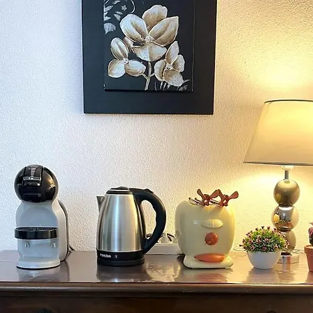 Apartment Looney Tunes