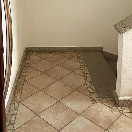 Looney Tunes Apartment